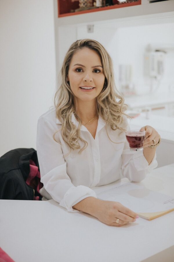DENTISTA - Dra. Lilian Lima Lopes - Image 3