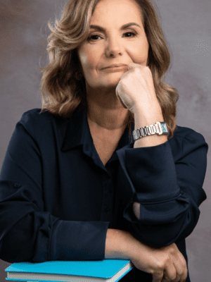 CONSULTORA EMPRESARIAL - Mirian Rossi